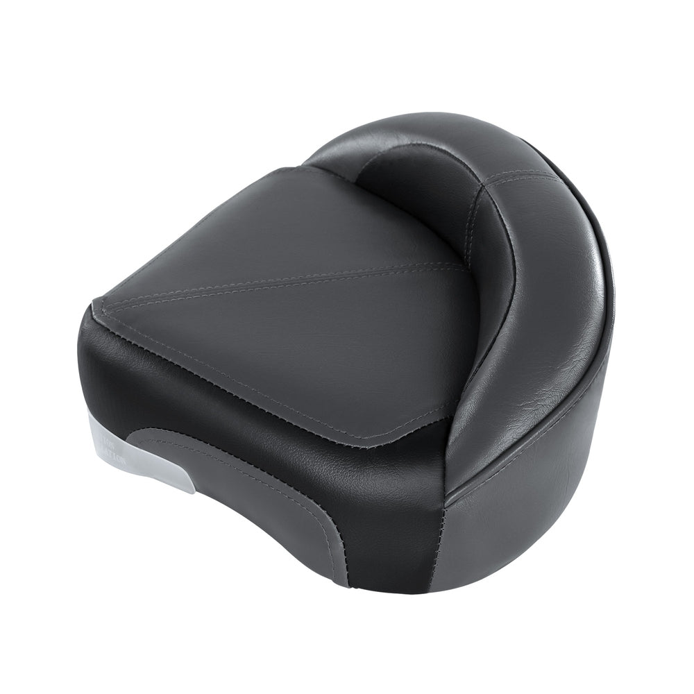BS-B-CAST-GC-139356-02.jpg