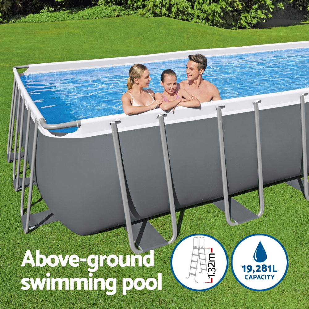 BW-POOL-SQ-640-5612-191716-03.jpg