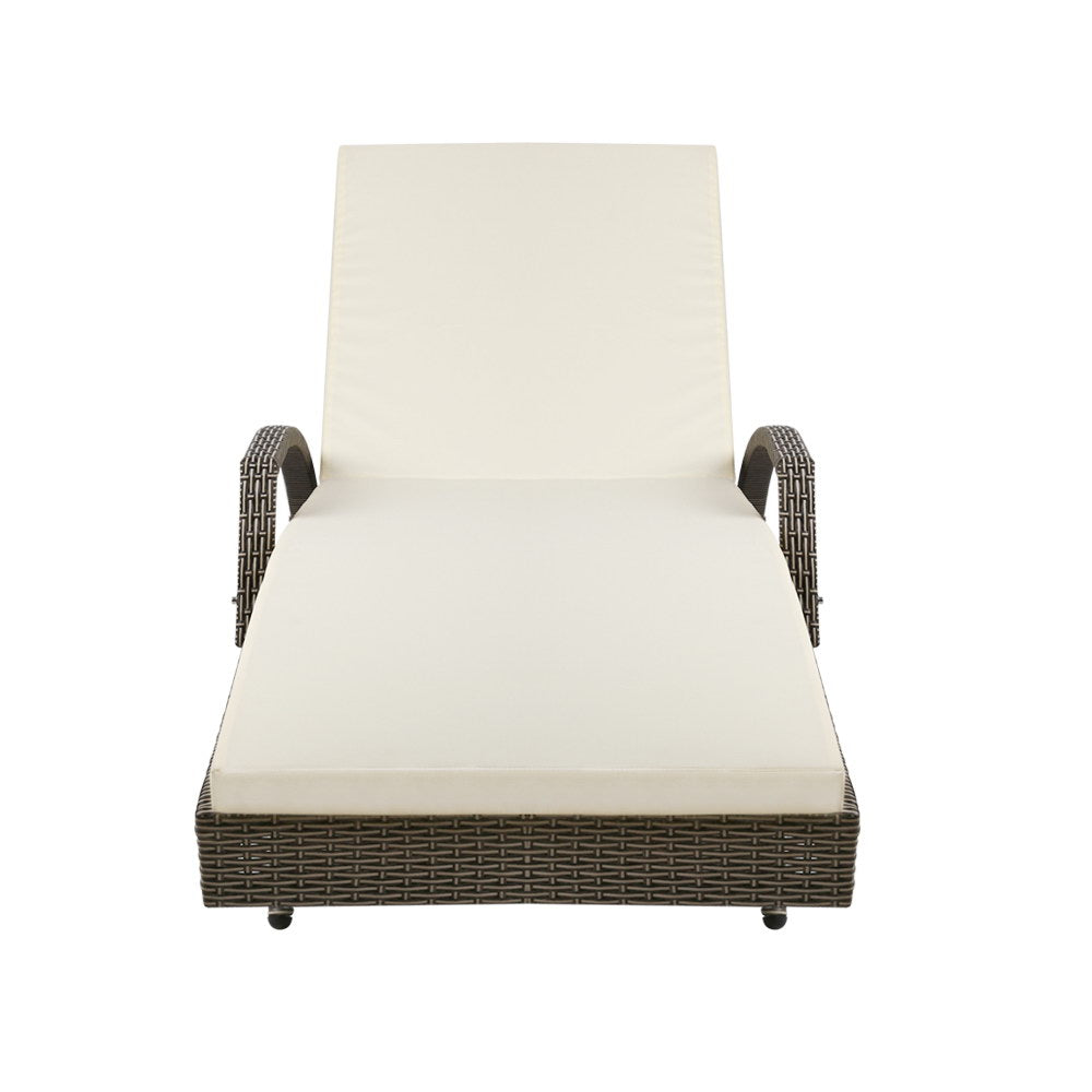 FF-LOUNGE-ARM-GE-202502281638-02.jpg