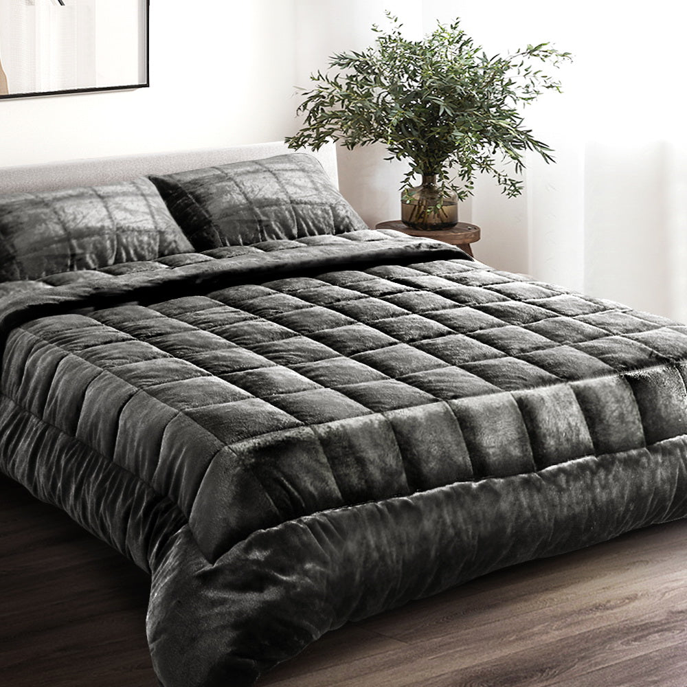 QUILT-FM-CHAR-K-07.jpg