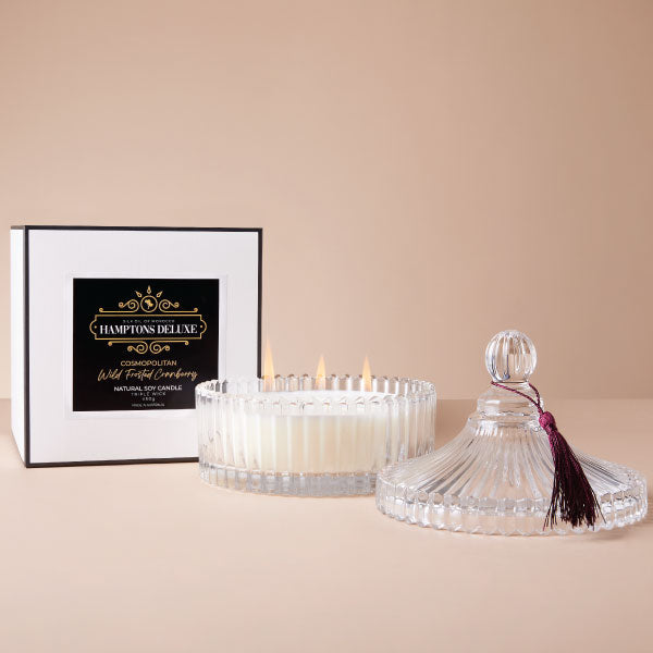 Hamptons Deluxe Large Candle - Cosmopolitan - Wild Frosted Cranberry