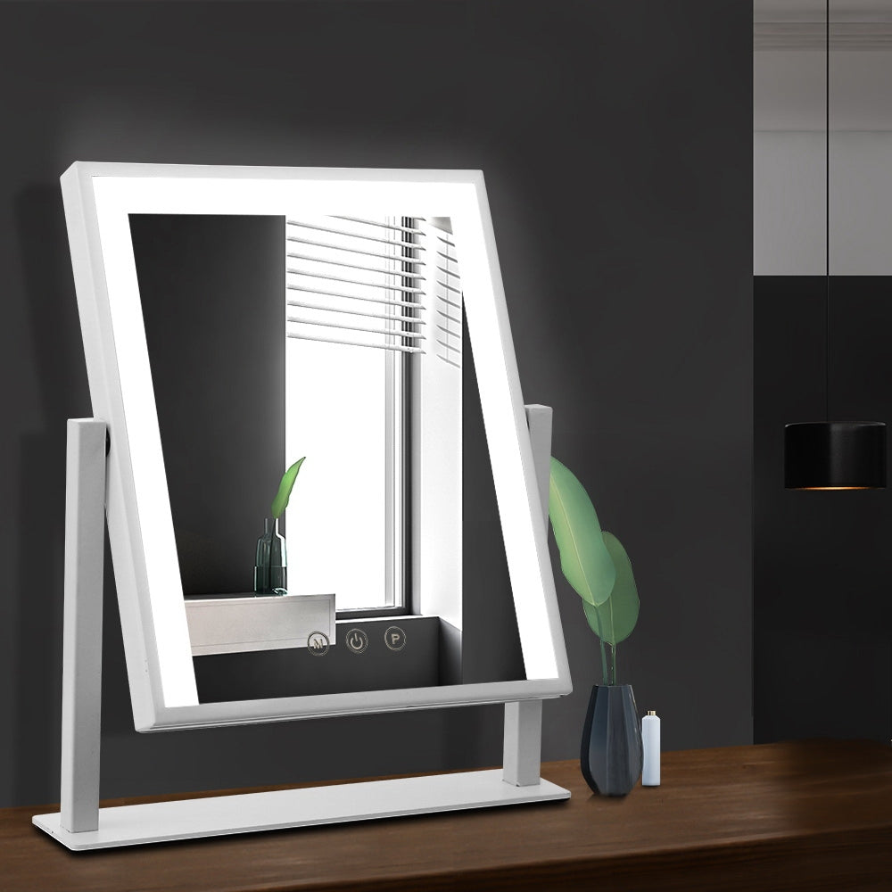 MM-STAND-3040LED-WH-18735-06.jpg