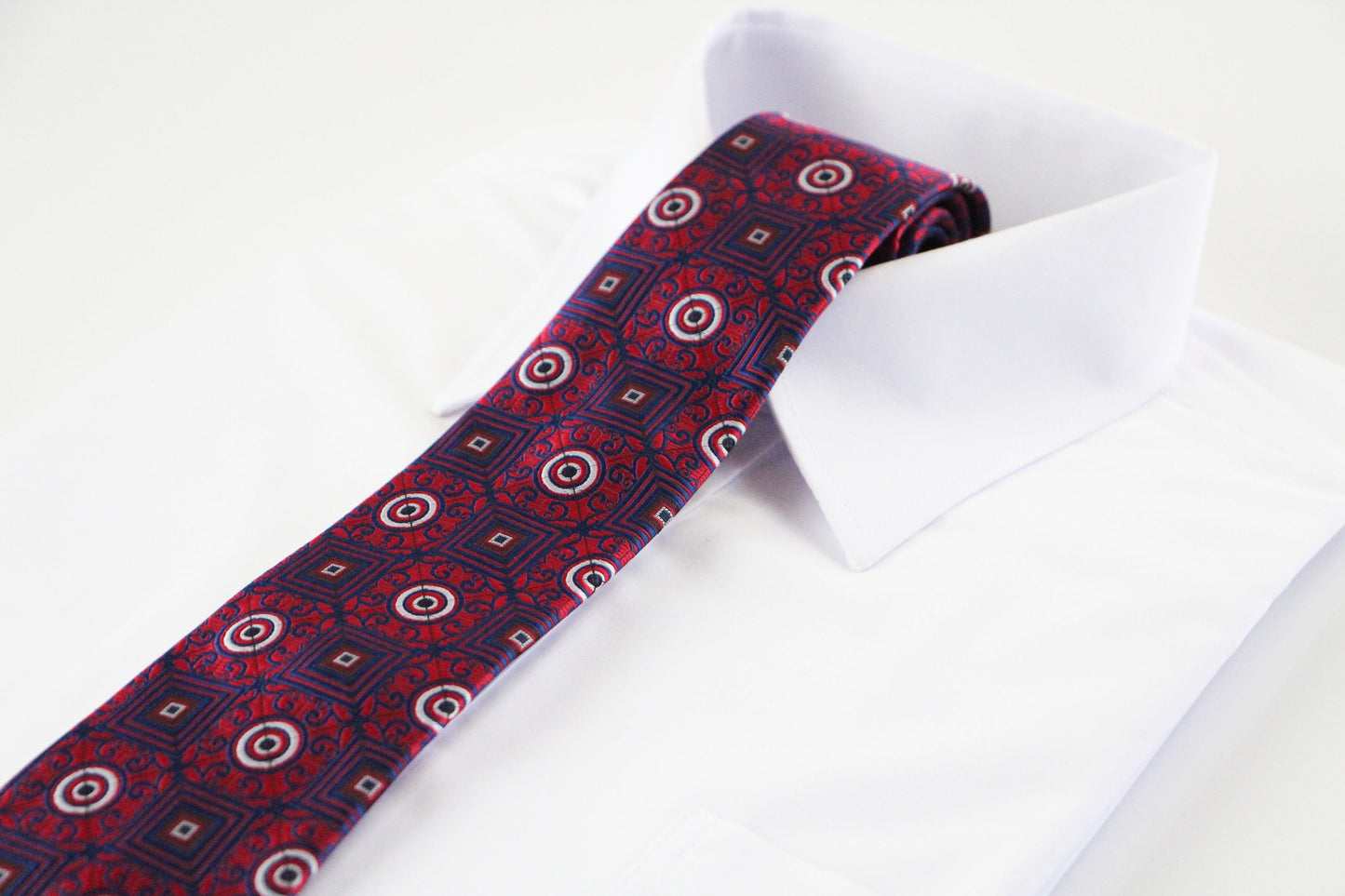 Mens Dark Red & Navy Squares & Circles Patterned 8cm Neck Tie