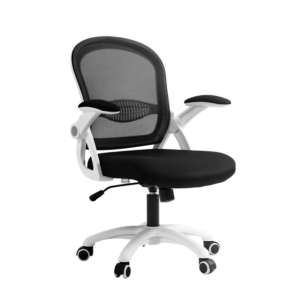 OCHAIR-G-2013-WH-BK-49355-00.jpg