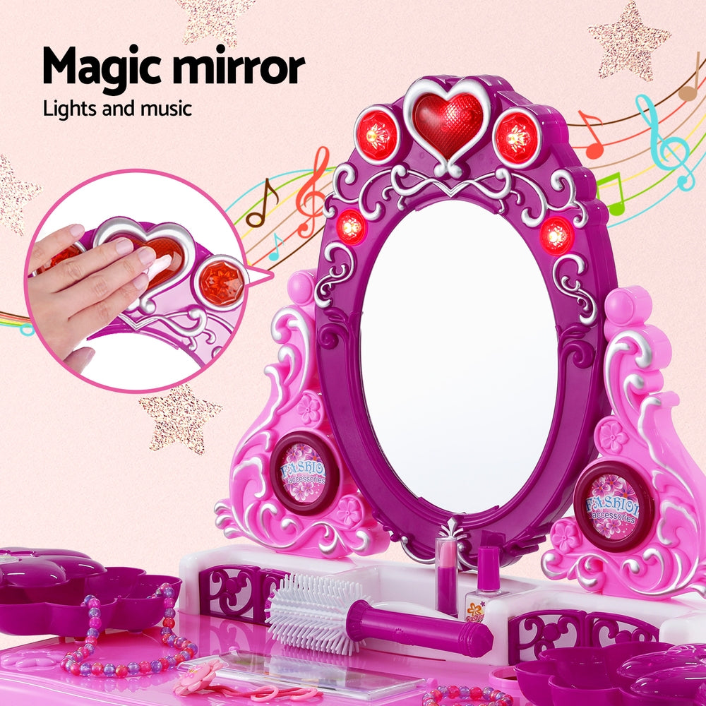 PLAY-MAKEUP-30-4862-03.jpg