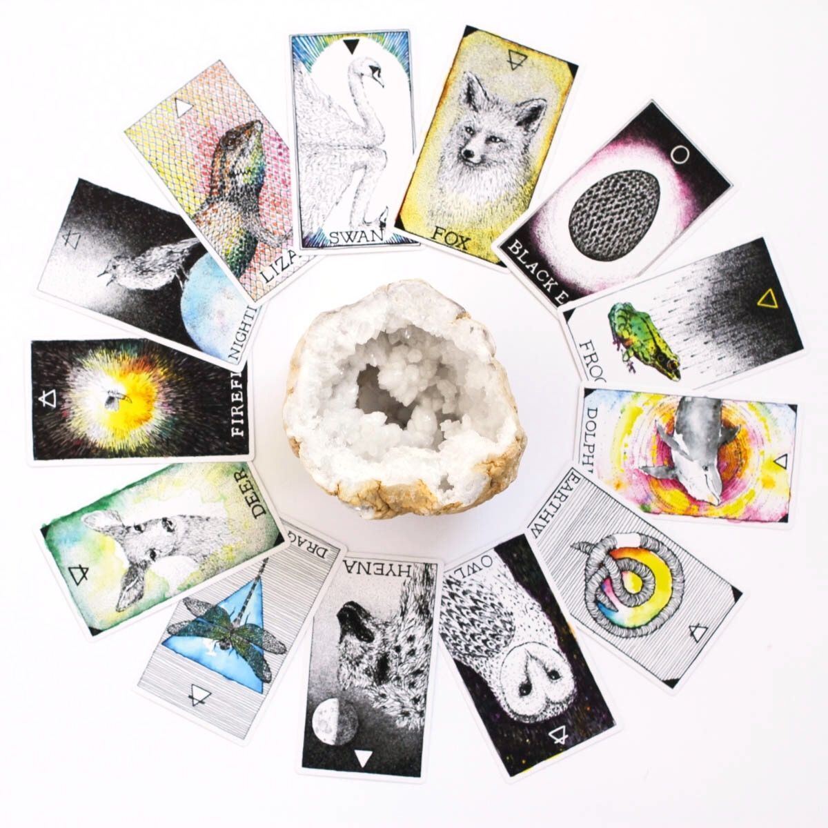 The Wild Unknown Animal Spirit Deck And Guidebook