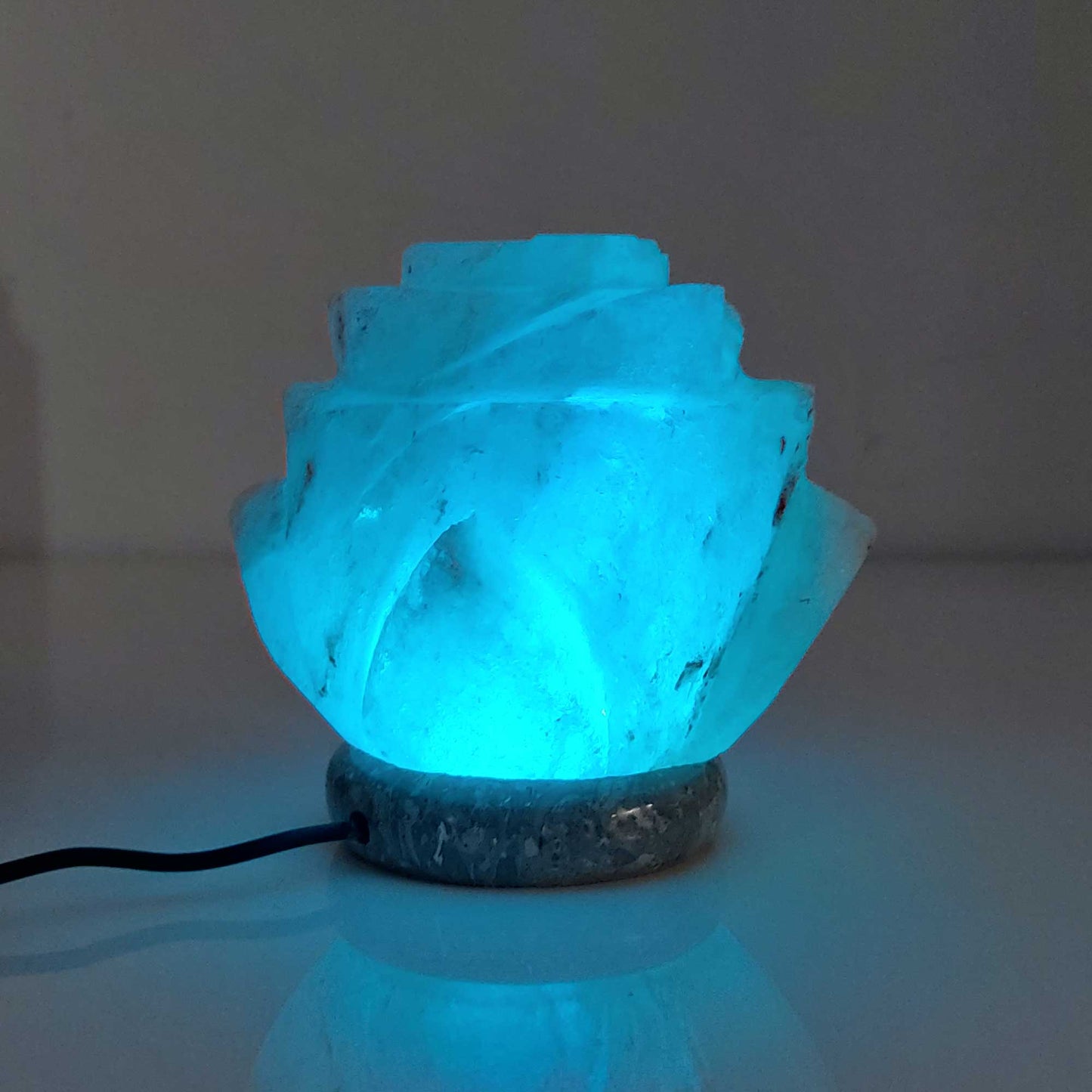 USB Colour Changing Salt Himalayan Lamp - Flower Shape Pink Rock LED Light