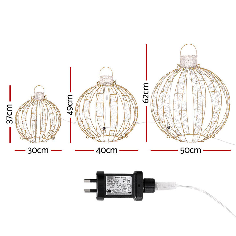 XMAS-MOT-BALL-WARM-189924-01.jpg