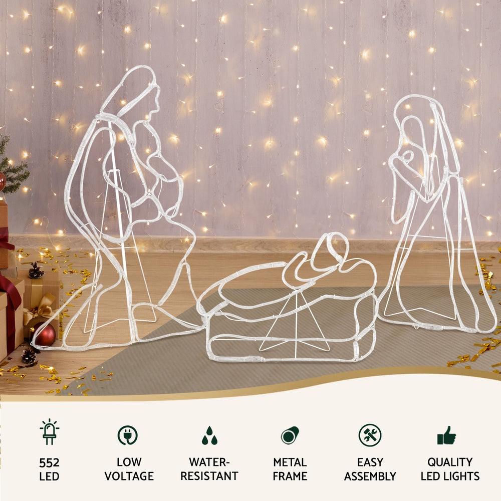 XMAS-MOT-D-NATIVITY-MC-190358-03.jpg