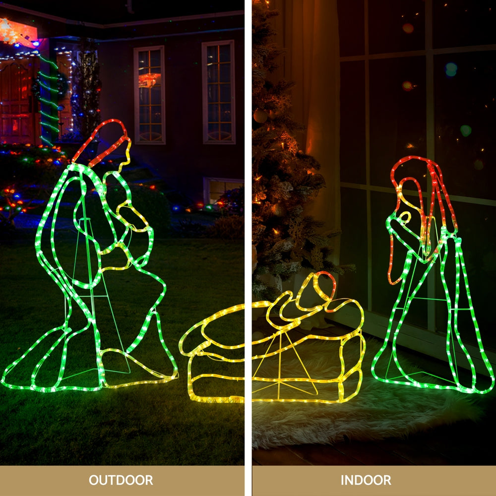 XMAS-MOT-D-NATIVITY-MC-190358-04.jpg