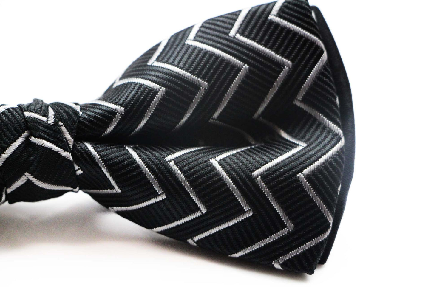 Mens Black With Silver Zig Zag Patterned Bow Tie