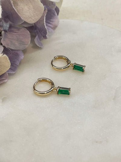 Dangling earring - emerald green stone – Tarnish Proof Jewellery