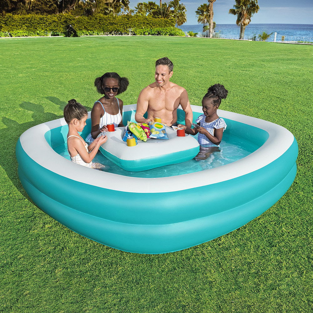 BW-POOL-KID-SQ-54446-190116-06.jpg