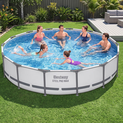 BW-POOL-R-427-56597-00.jpg