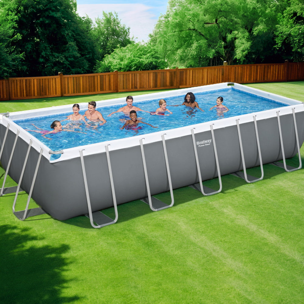 BW-POOL-SQ-640-5612-191716-06.jpg