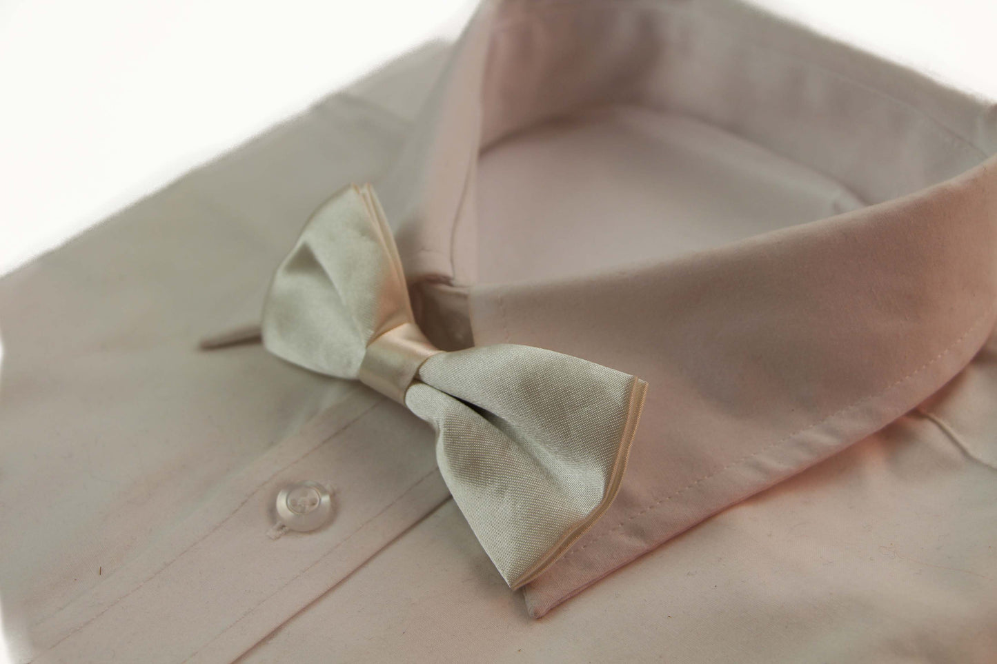 Boys Ivory Plain Bow Tie