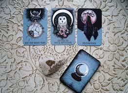 Crystal Ball Pocket Oracle: A 13-Card Deck and Guidebook