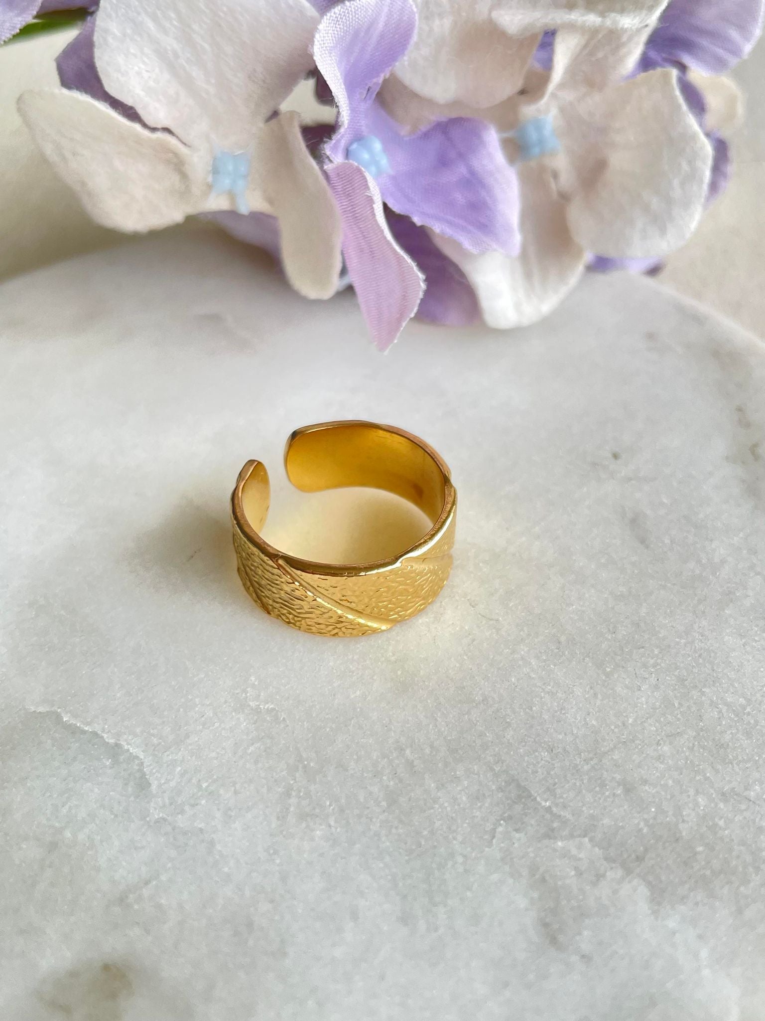 Diagonal gold ring - size 7 – Tarnish Proof Jewellery