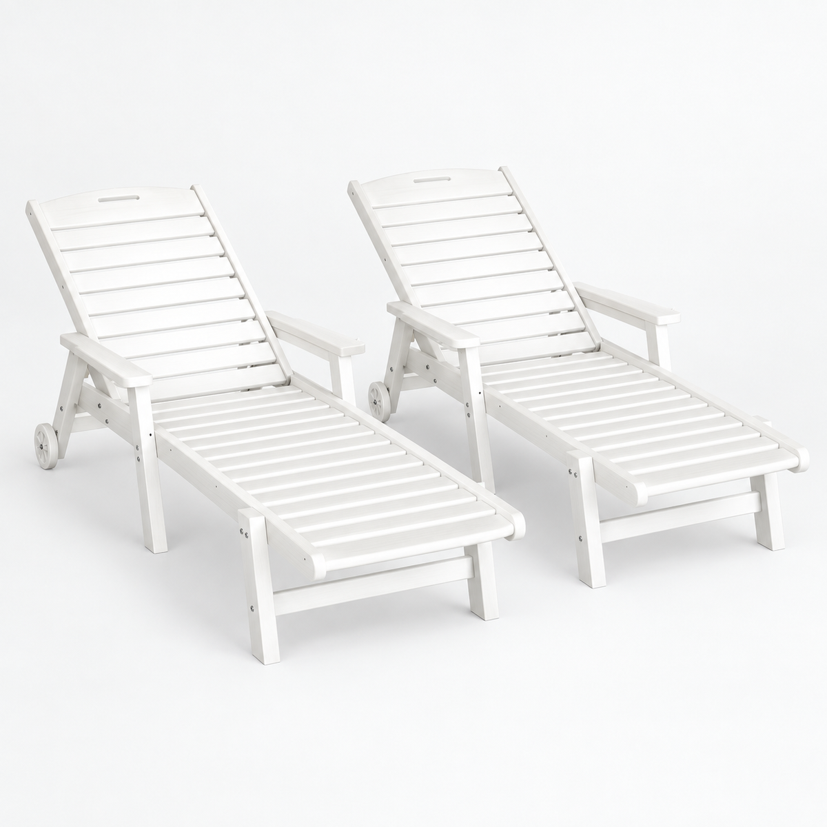 FF-LOUNGE-HE-WH-X2-02.png