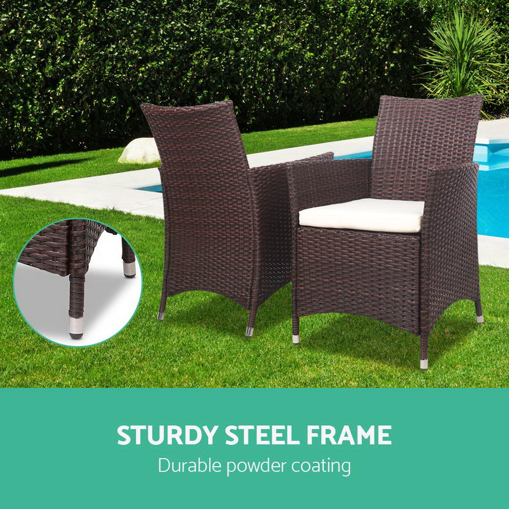 ODF-BISTRO-RATTAN-BR-202502281614-04.jpg