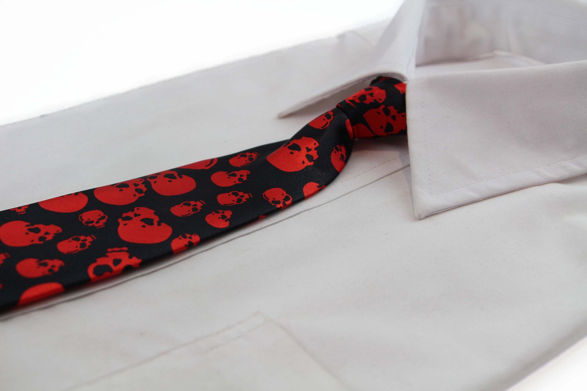 Kids Boys Black & Red Patterned Elastic Neck Tie - Red Skulls