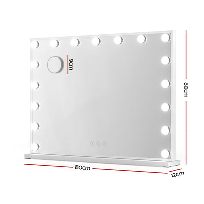 MM-E-FRAMELS-5880-WH-202511271828-01.jpg