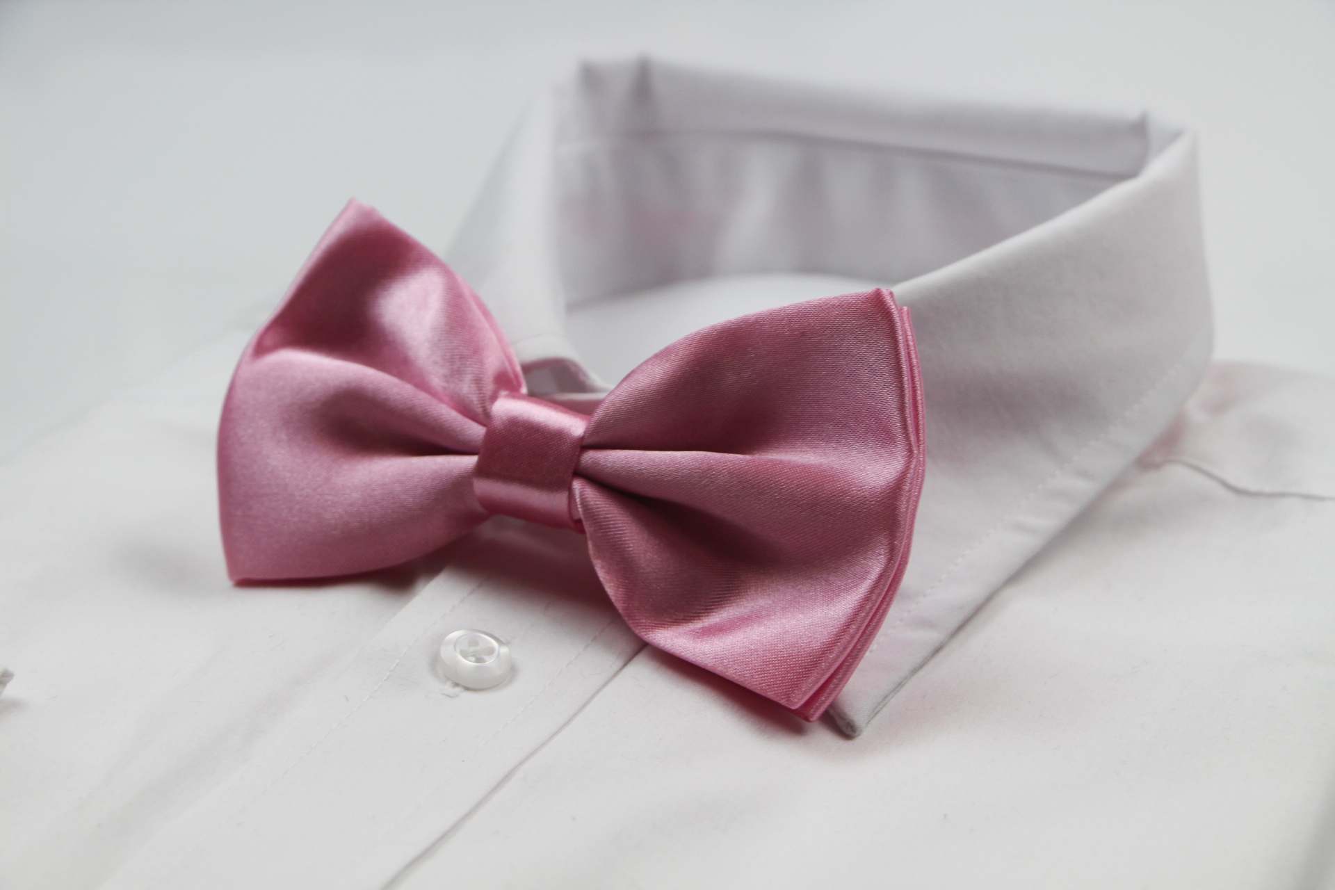 Mens Baby Pink Solid Plain Colour Bow Tie