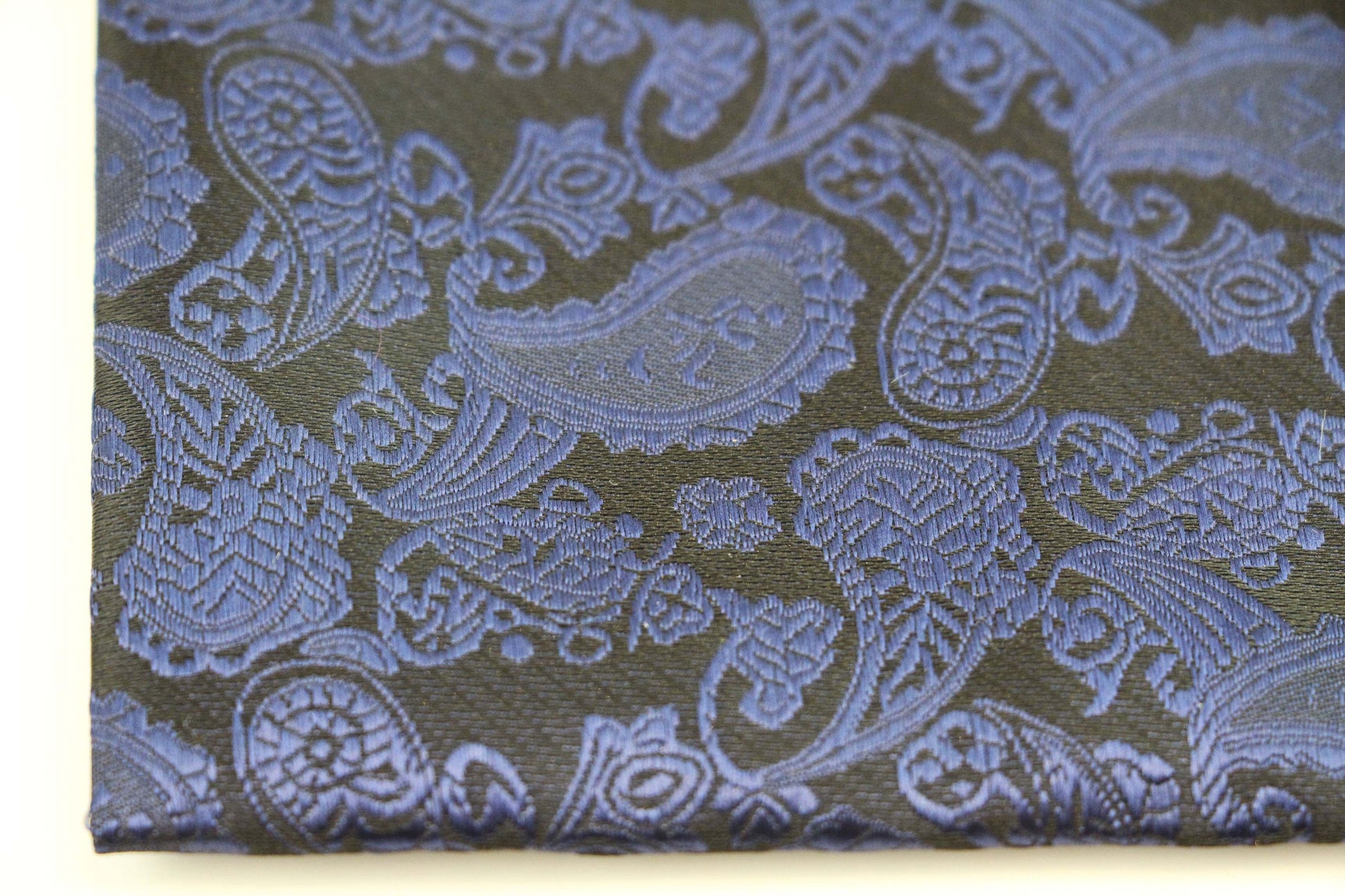Mens Black & Dark Purple Paisley Silk Pocket Square