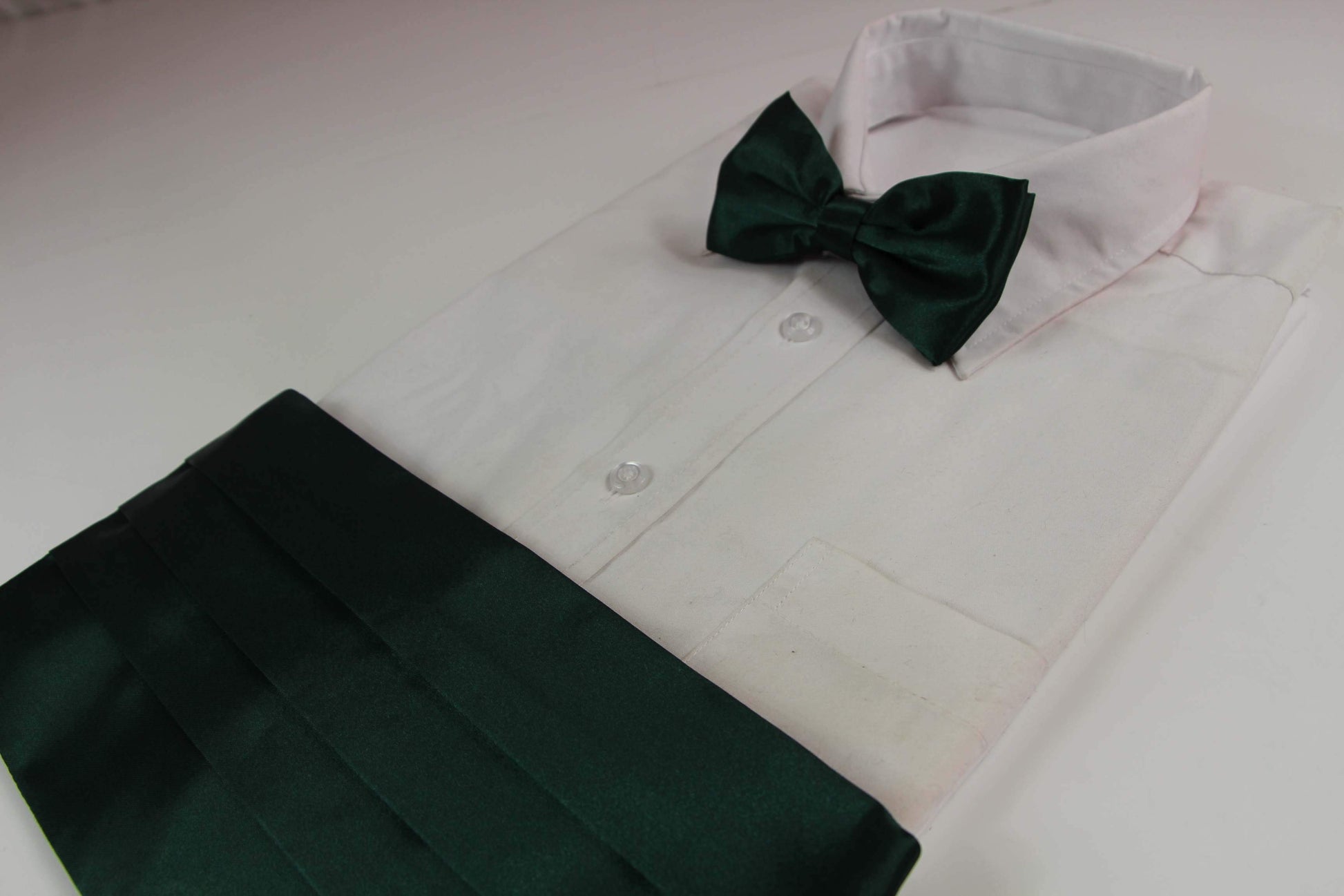 Mens Bottle Green Cummerbund & Matching Plain Bow Tie Set