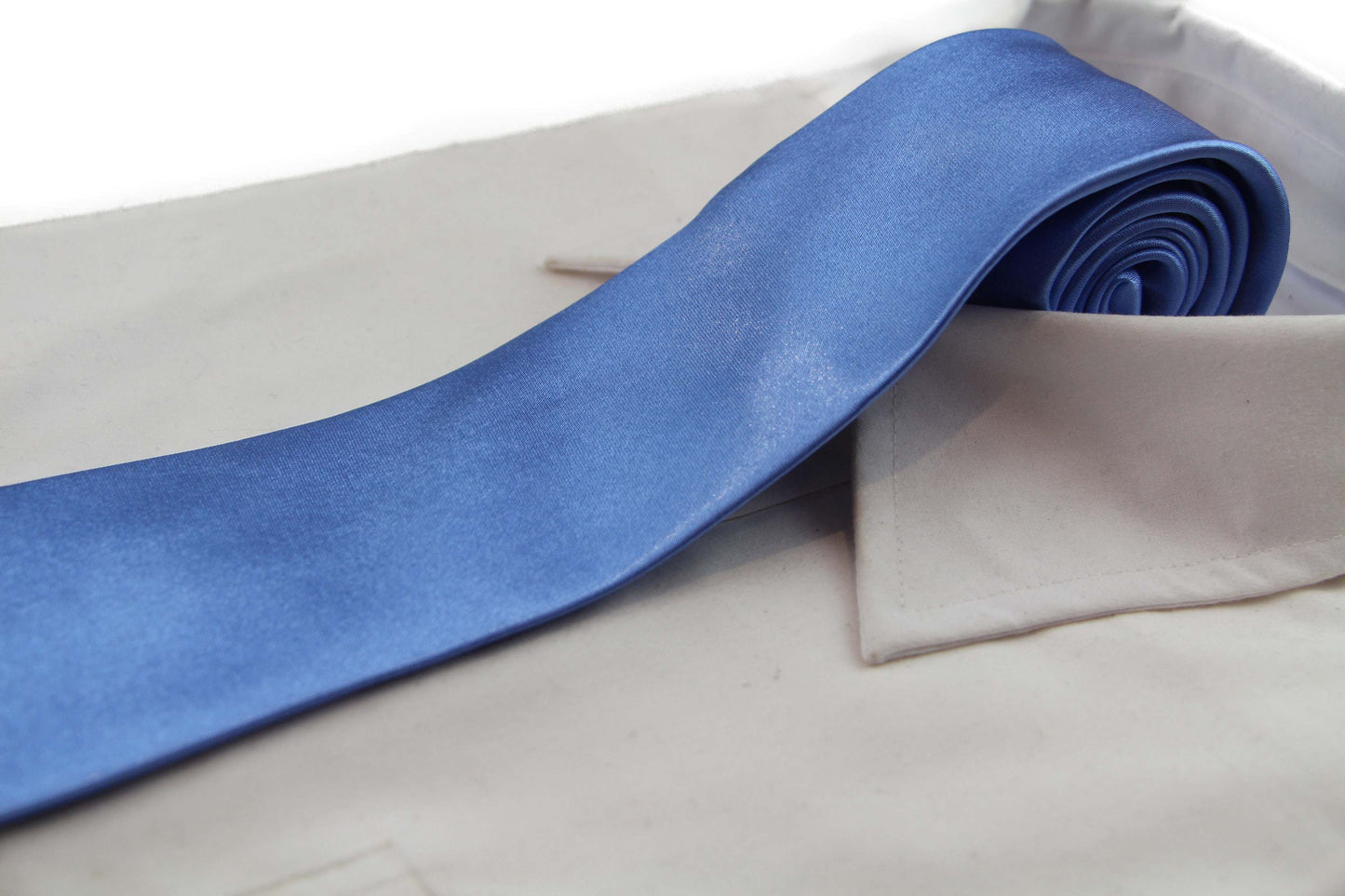Mens Cornflower Blue 8cm Plain Neck Tie