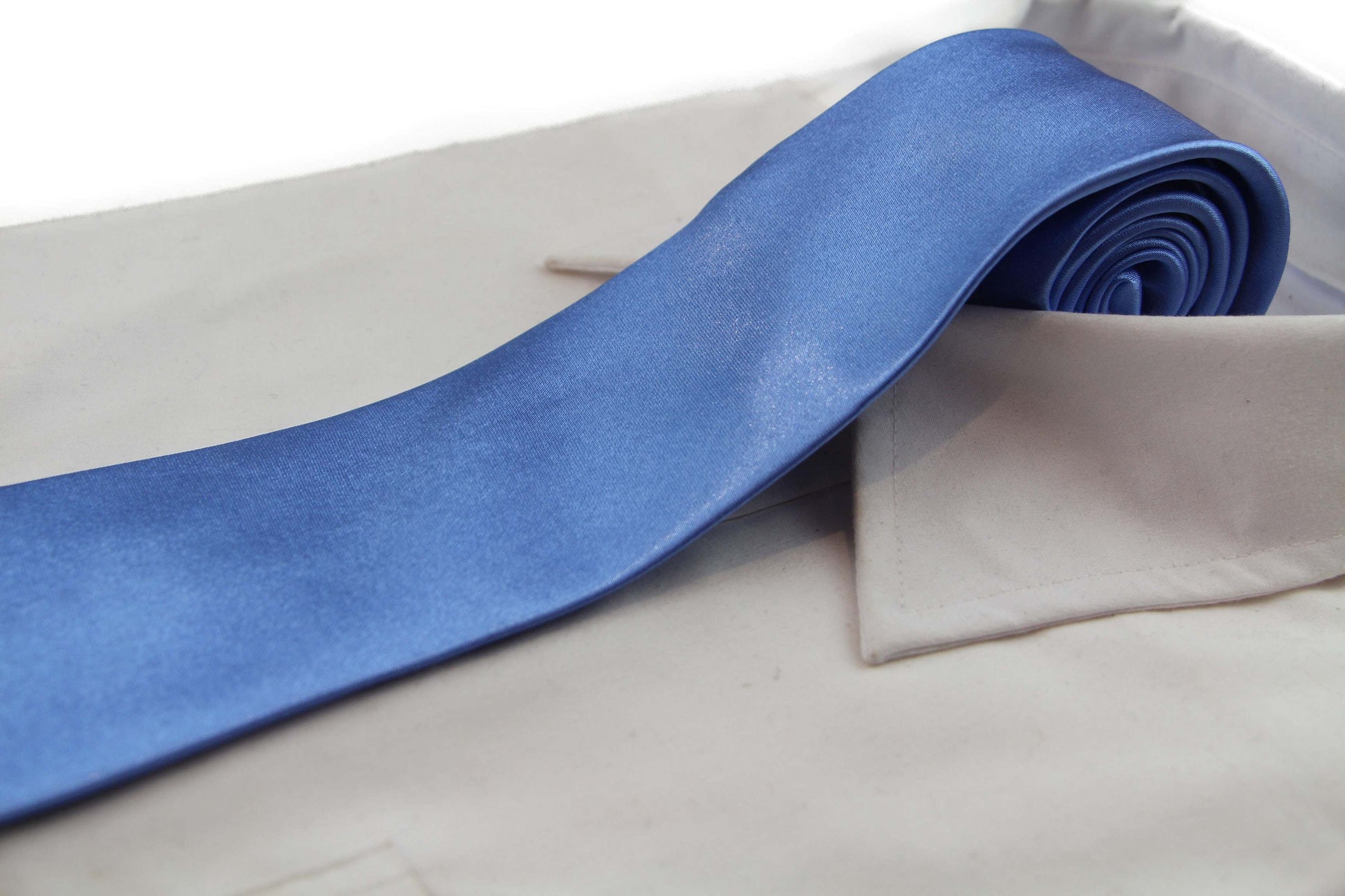 Mens Cornflower Blue 8cm Plain Neck Tie
