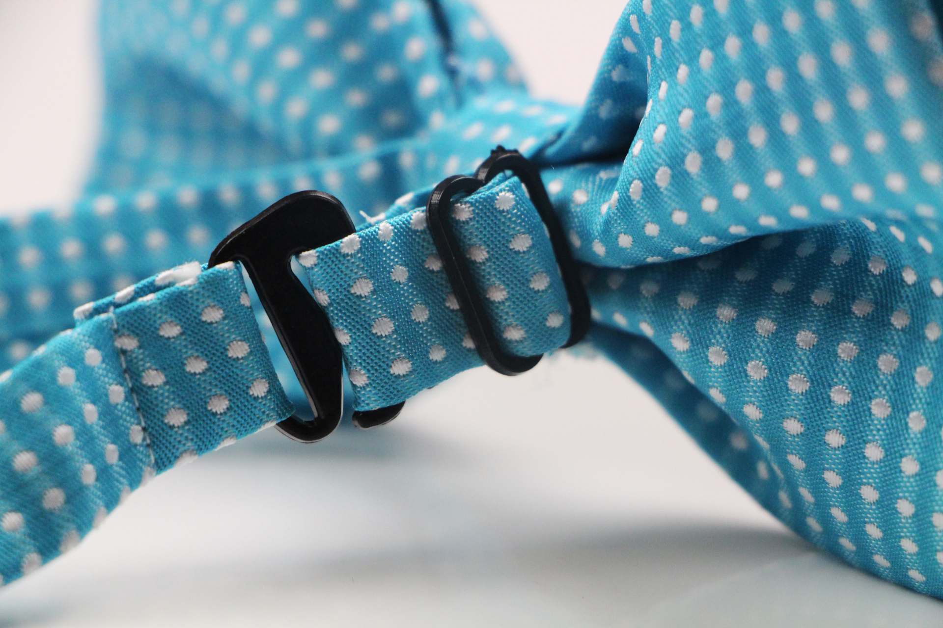 Mens Light Blue Plain Coloured Bow Tie With White Polka Dots
