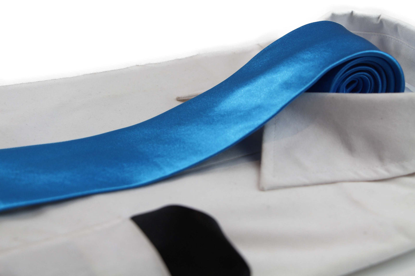 Mens Santorini Blue 8cm Neck Tie & Black Pocket Square Set