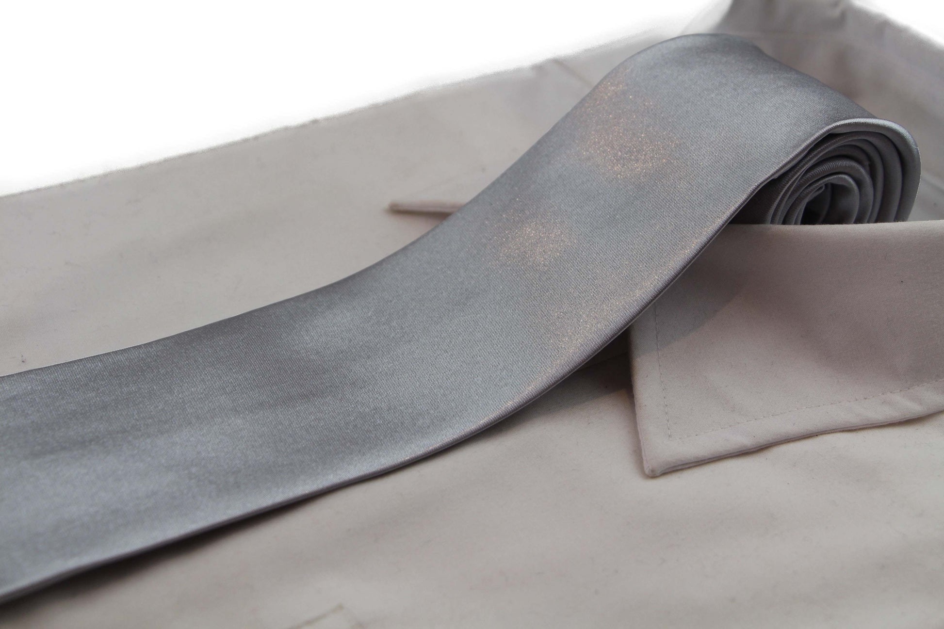 Mens Silver 8cms Plain Neck Tie