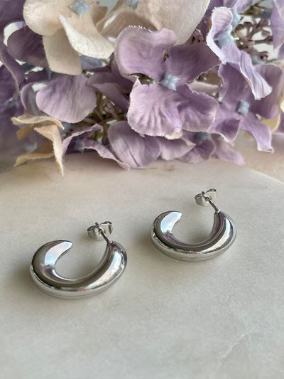 Oblong silver hoop earring – Tarnish Proof Jewellery