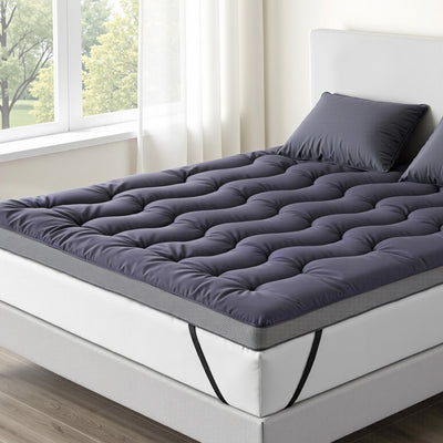 TOPPER-WA-CHAR-Q-202507181426-06.jpg
