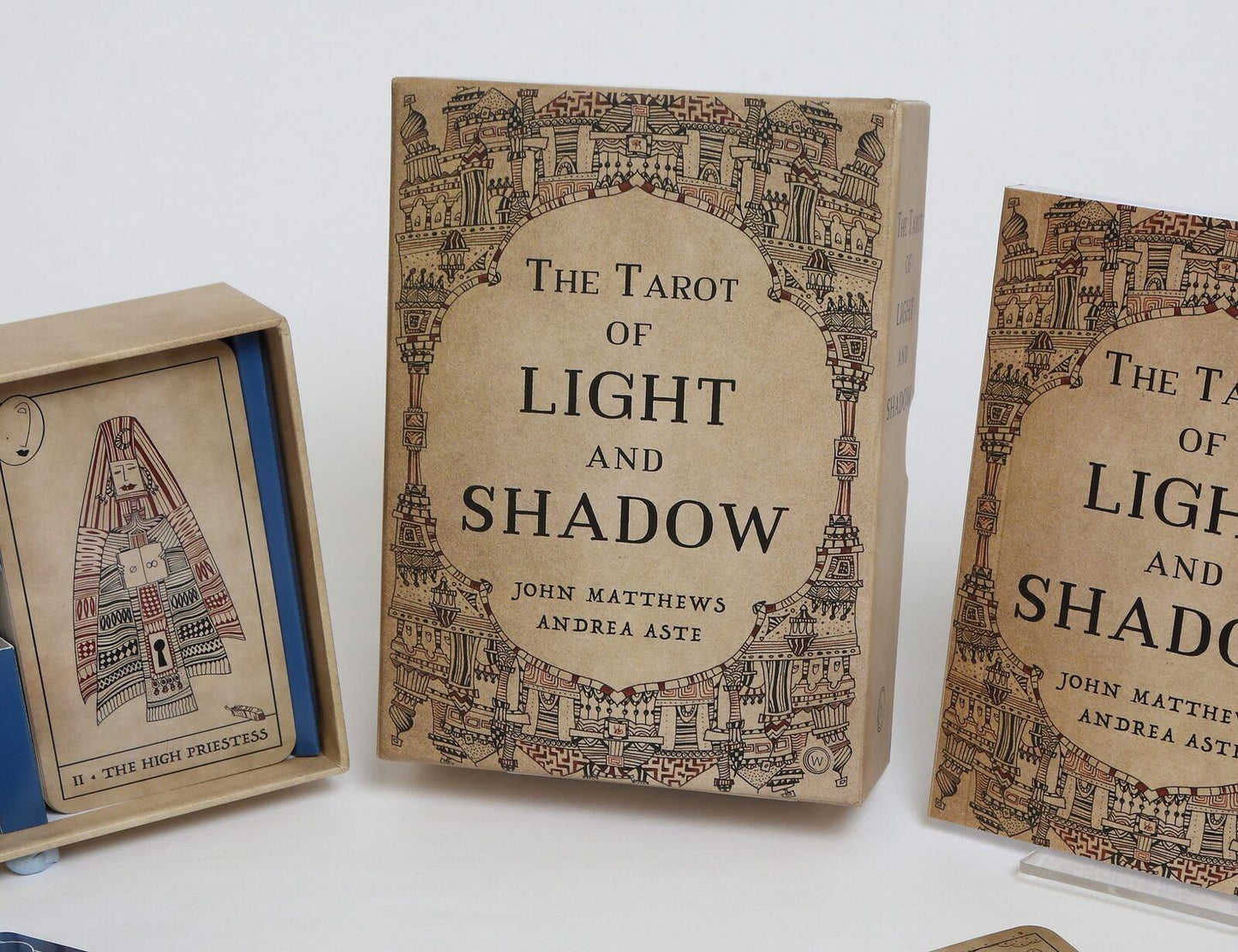 Tarot of Light and Shadow