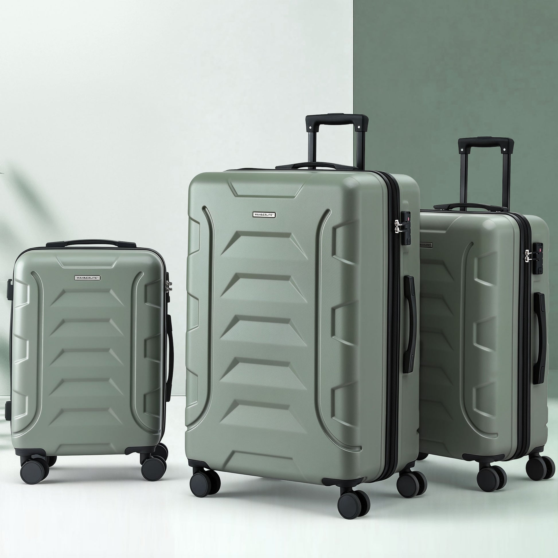 LUG-ABS-BOS-3SET-GYGN-202512251800-08.jpg