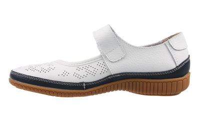 Womens Natural Comfort Adeline Leather Flats Slip On Comfort White/Navy Shoes