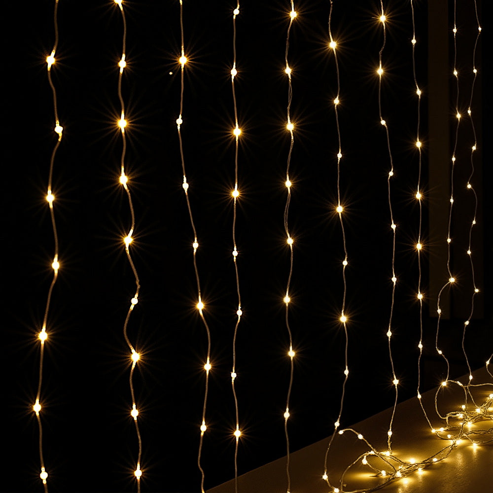 XMAS-CUR300-3X3-WARM-202508111553-02.jpg