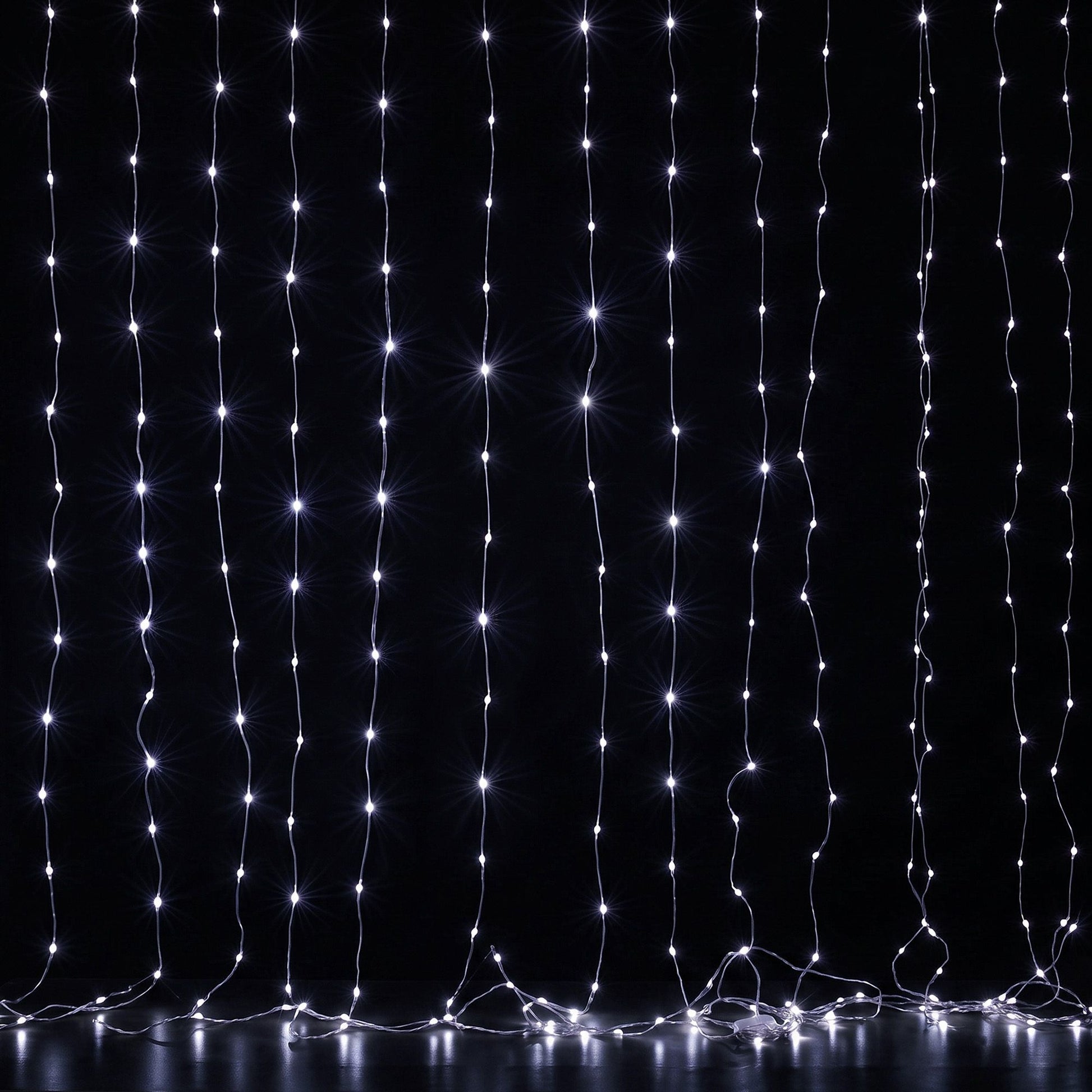XMAS-CUR300-3X3-WHITE-01.jpg