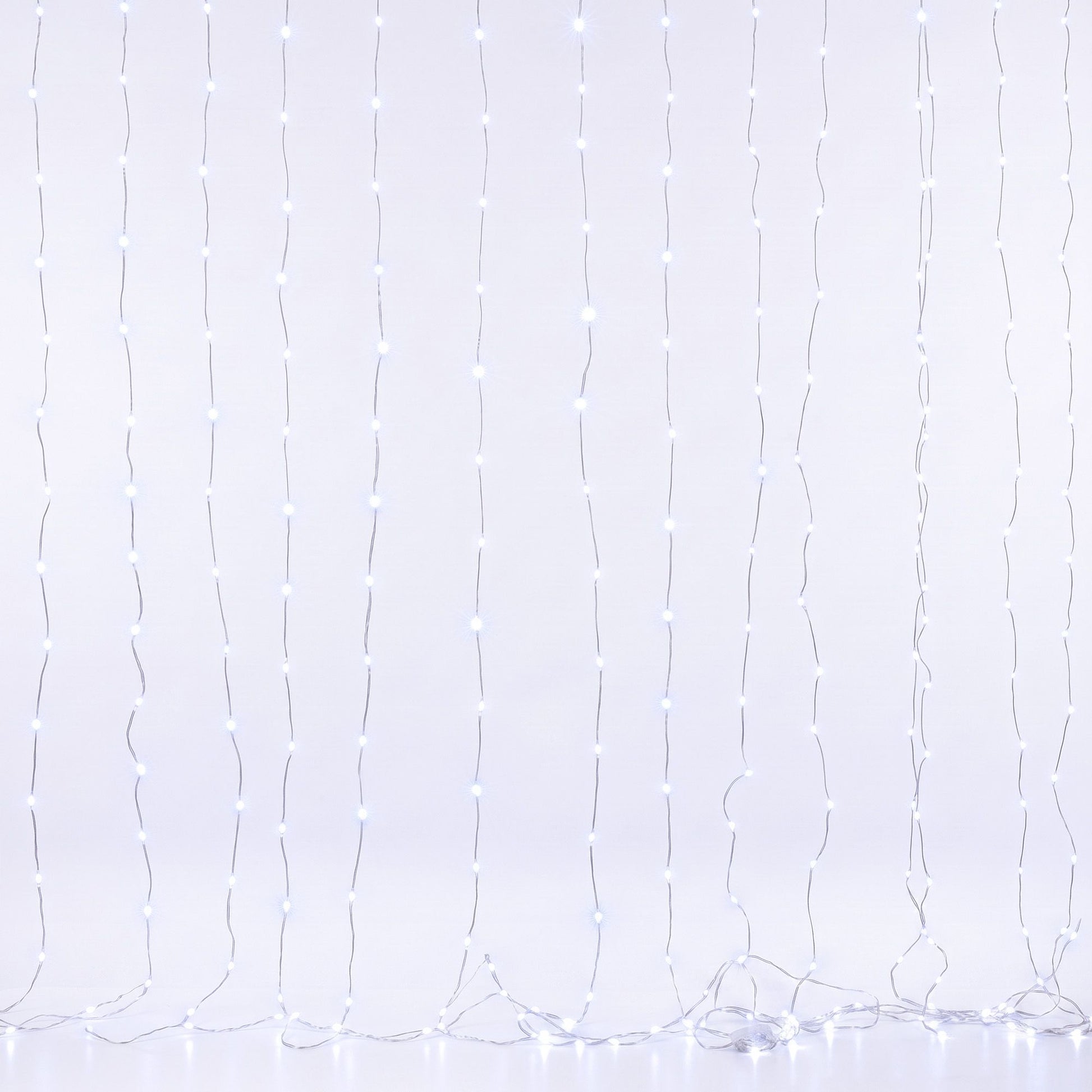 XMAS-CUR300-3X3-WHITE-09.jpg