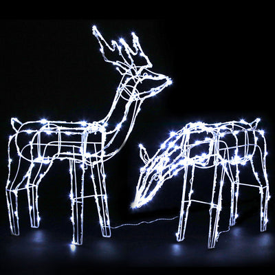 XMAS-MOT-2DEERS-MOV-WH-00.jpg